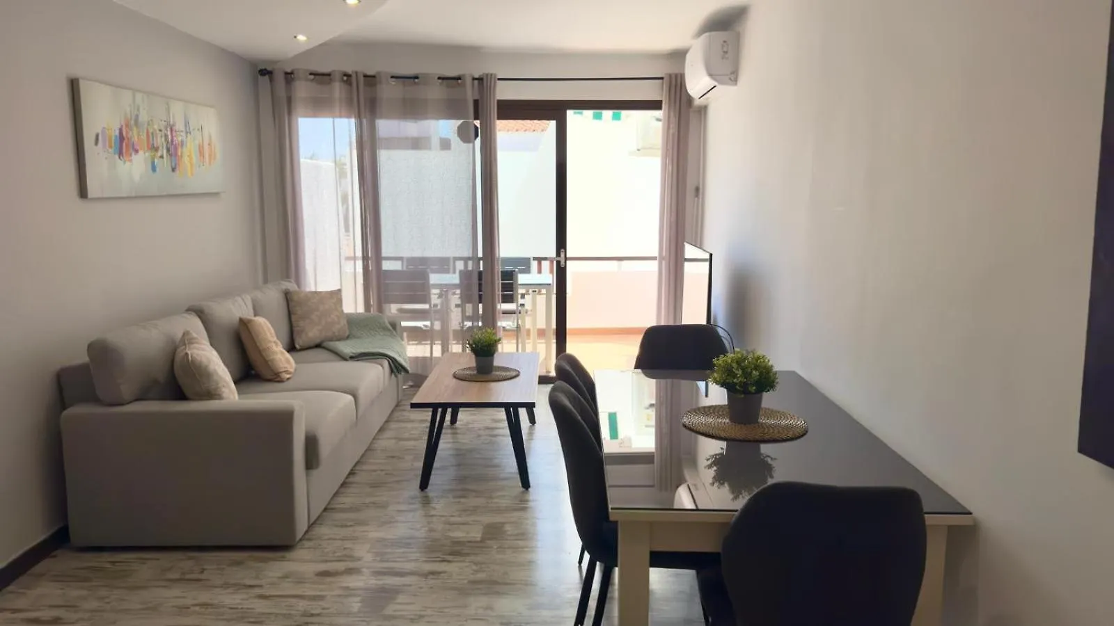 Inside Club Atlantis Resort- Fabulous Bungalow Costa Adeje  Espagne